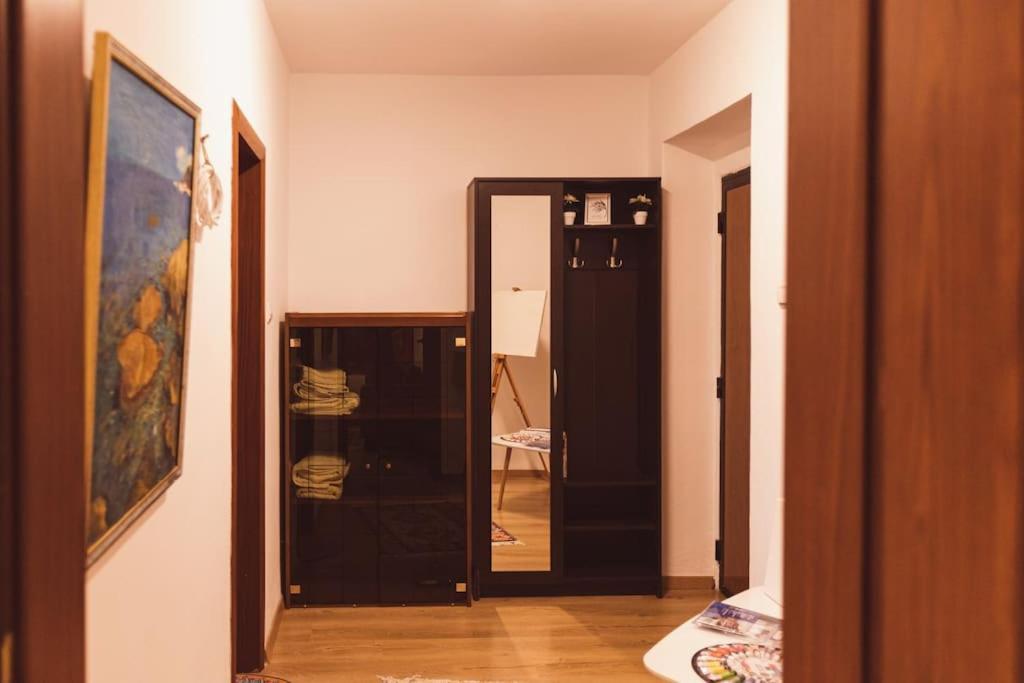 Art Studio Myslym Shyri Τίρανα Εξωτερικό φωτογραφία