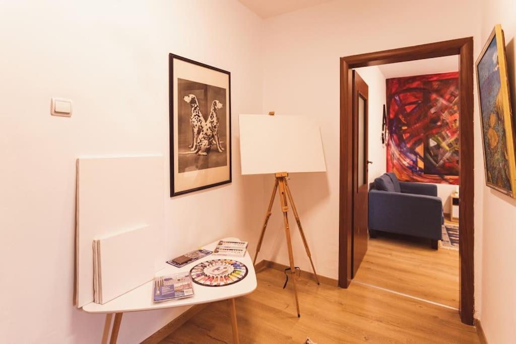 Art Studio Myslym Shyri Τίρανα Εξωτερικό φωτογραφία